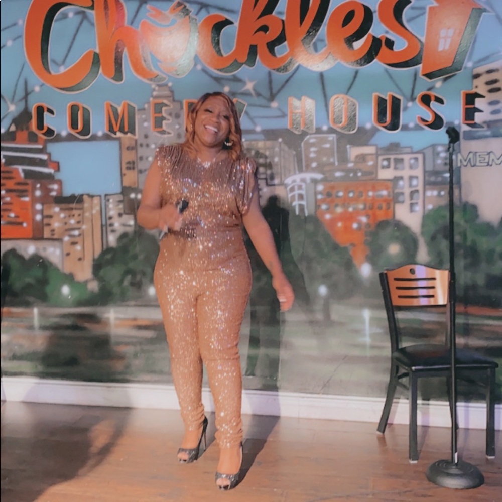 Meet your Posher, Hynni B.